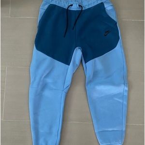 men’s nike tech pants